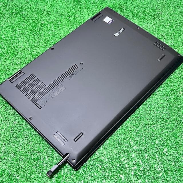 2in1コンバーチブルPC《ハイエンドモデル》ThinkPad X1 Yoga
