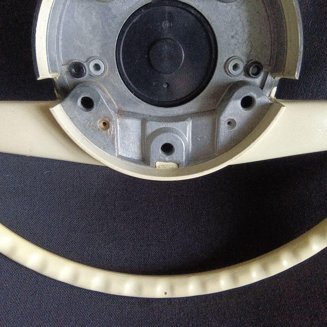 t*4様 メルセデス・ベンツ ホワイトステアリング 縦目 - メルカリ