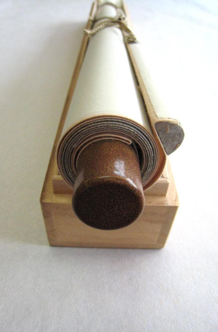 ひ*ろ様 掛け軸 掛軸 相田みつを 「しあわせは」(工芸作品・中古) 共箱