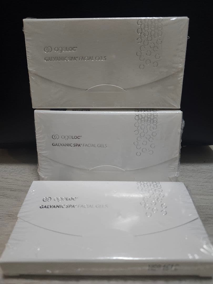 【新品、未使用】ニュースキン ガルバニックスパ フェイシャルジェル 新品 ニュースキン genLOC ガルバニック スパ フェイシャルジェル×3箱