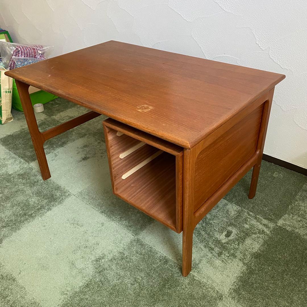 G.V.mobler 北欧 デンマーク製 チーク材 片袖デスク