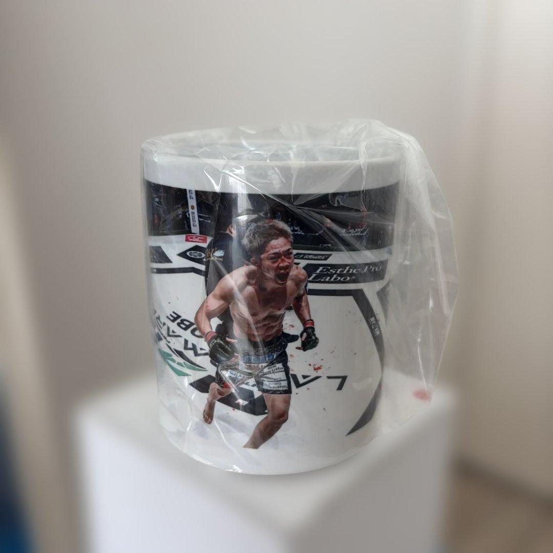 RIZINくじプラ　マグカップ 去年のRIZIN大晦日の くじプラ賞品(マグカップ) さっき届いた📦️ けど