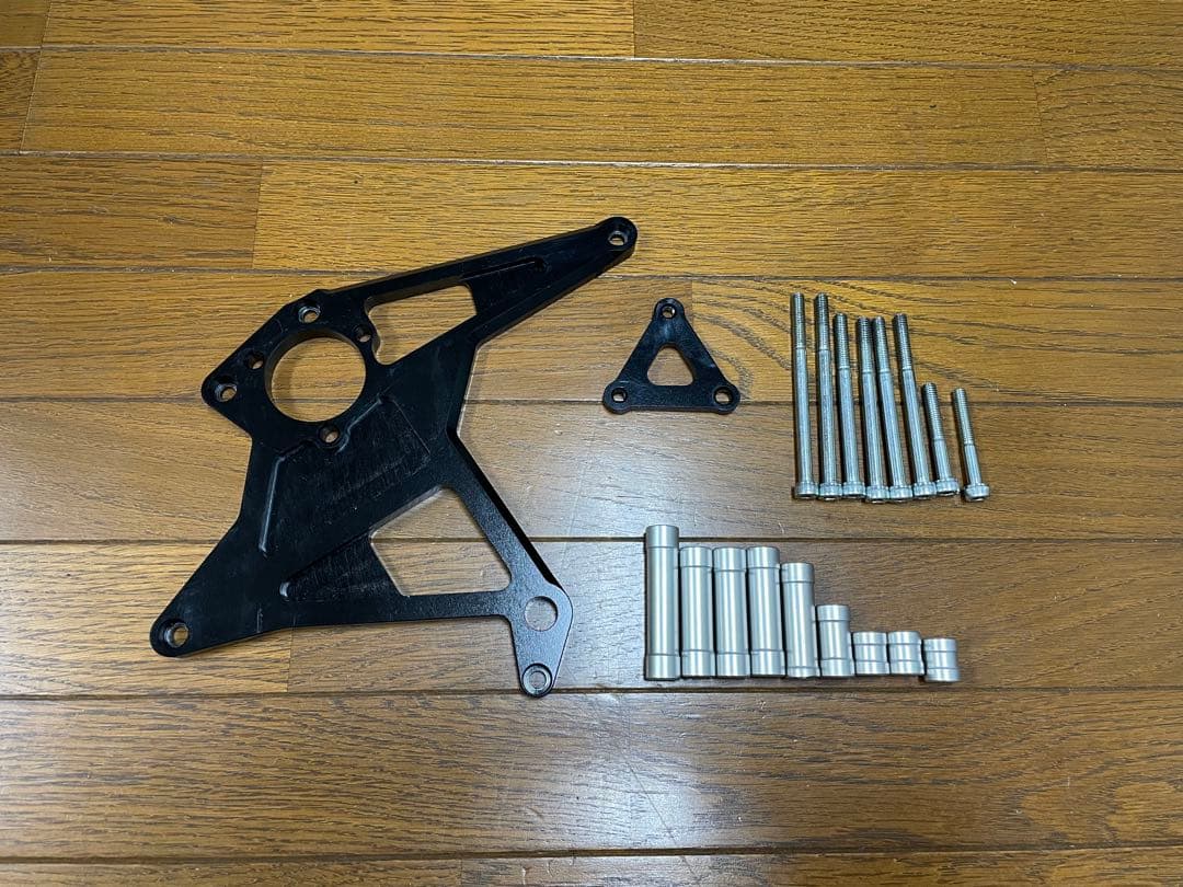 ゼファー1100 スプロケットカバー 楽天市場】ゼファー1100 スプロケットカバー（パーツ｜バイク用品