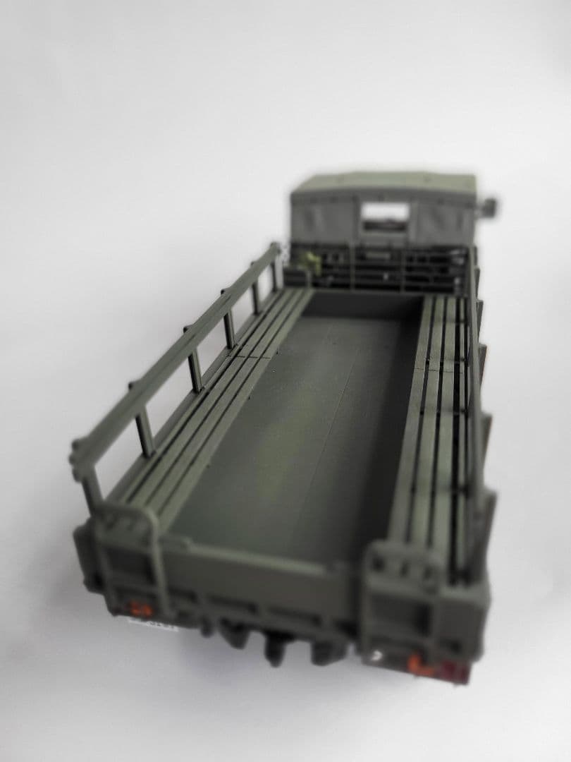 陸上自衛隊31/2tトラック（SKW-476）1/35 - メルカリ