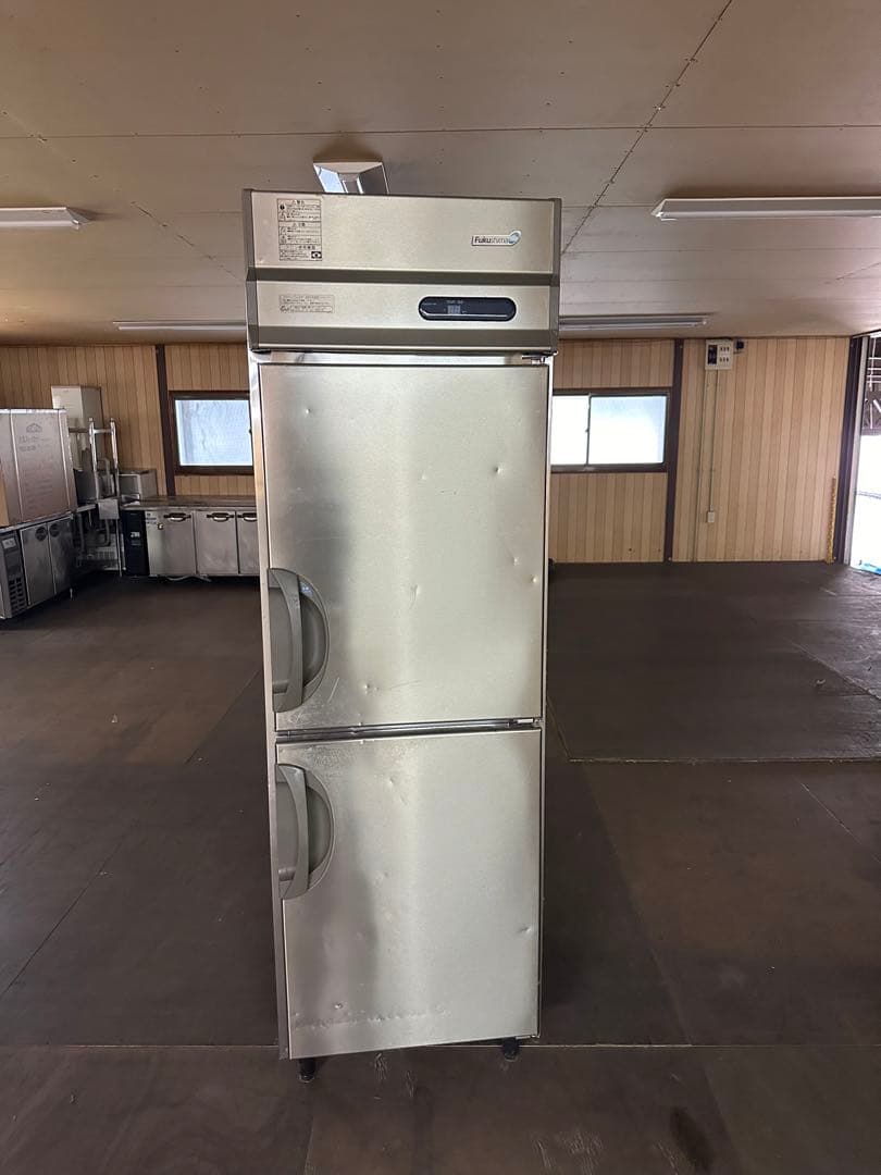 冷凍冷蔵庫　フクシマガリレイ CO2冷媒の冷凍機内蔵型リーチインショーケース発売のお知らせ