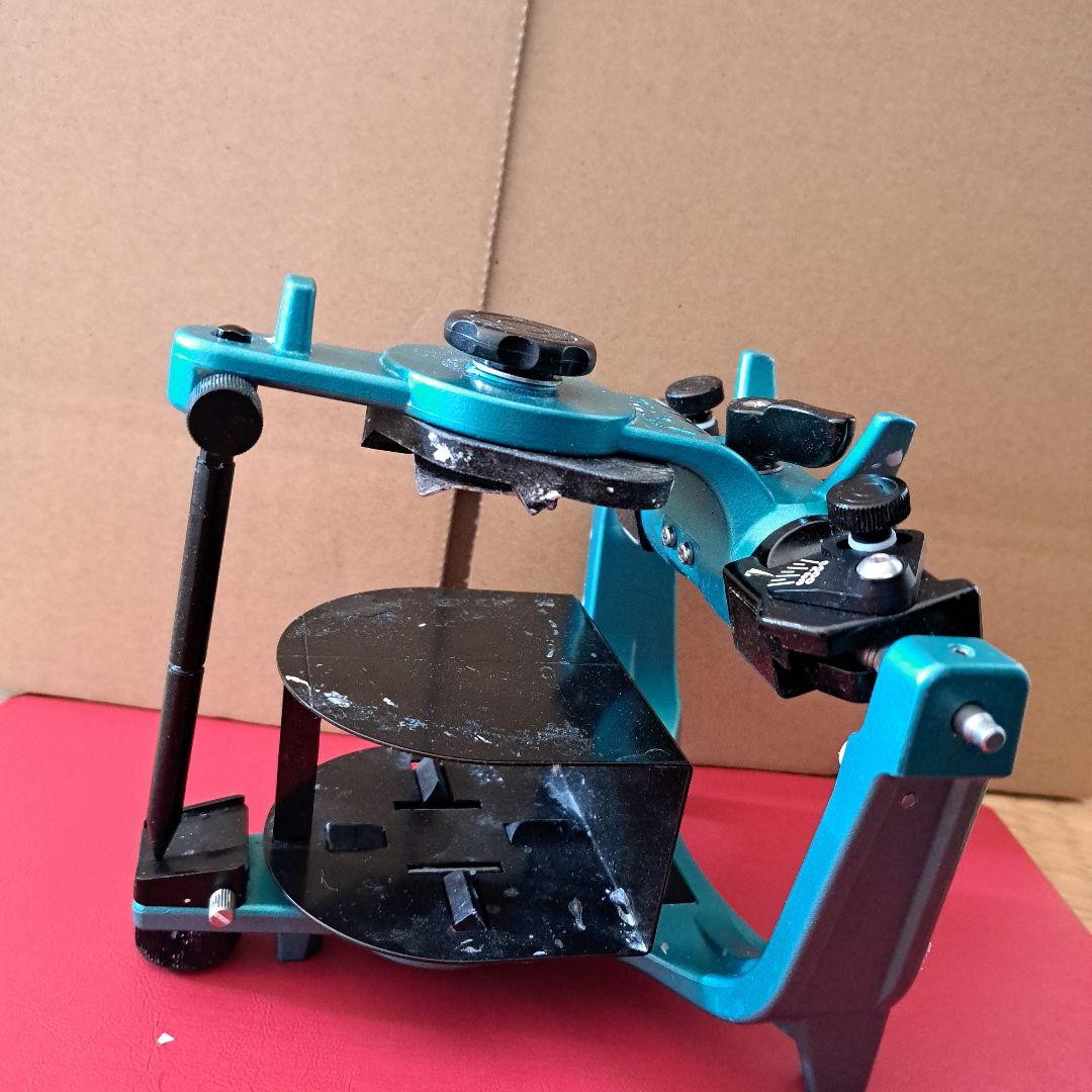 歯科用　YDMスペイシー 半調節性咬合器　咬合平面版 送料込み スペイシー咬合器 スマート2 歯科 技工 歯科技工 技工 YDM