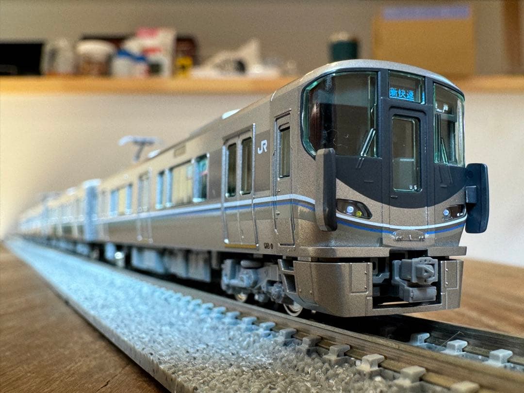 225系100番台 KATO 10-1440 カトー 新快速 - メルカリ