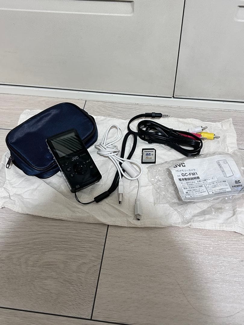 JVC GC-PH1 HDレトロビデオカメラ 本体 GZ-E880 | ビデオカメラ特定販路向け製品 | ビデオカメラ | 家庭用製品
