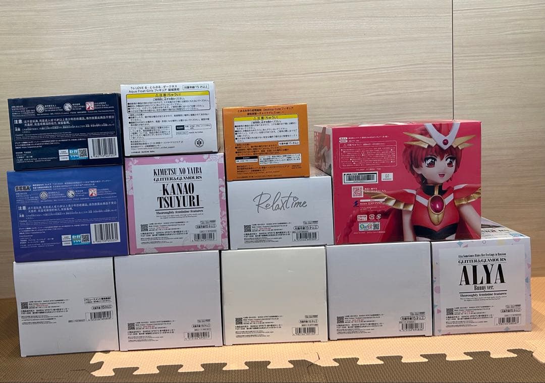 プライズフィギュアまとめ売り12点セット - メルカリ