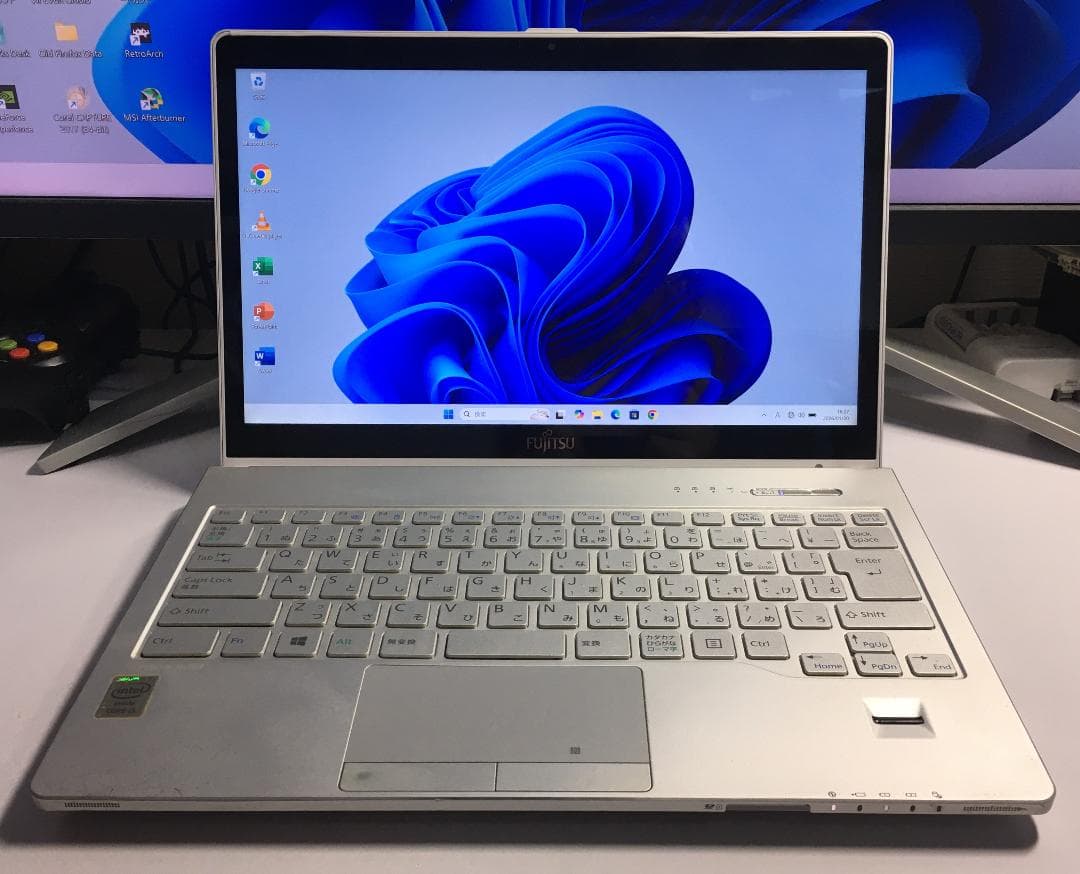 富士通 FMV LIFEBOOK SH75/T Windows11 LIFEBOOK UH 富士通 UH75/H3 ノートパソコン FMVU75H3B Windows11