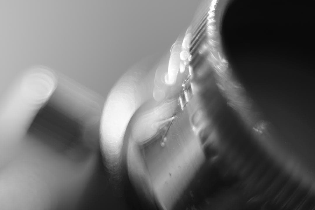 M42マウント VICTOR ENGLAND E.F.2 F1.6 ぐるぐるボケ