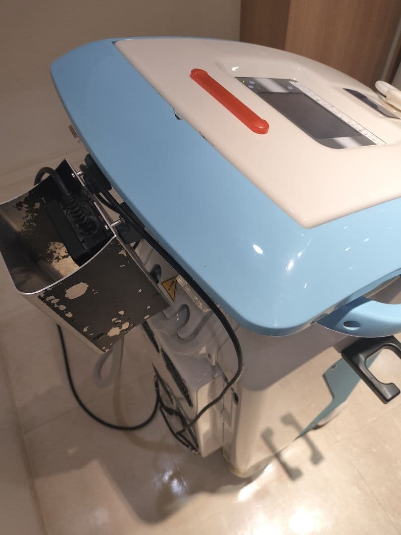 DEKA MUSEE PLATINUM 業務用脱毛器 脱毛エステ店の方へオススメ - メルカリ