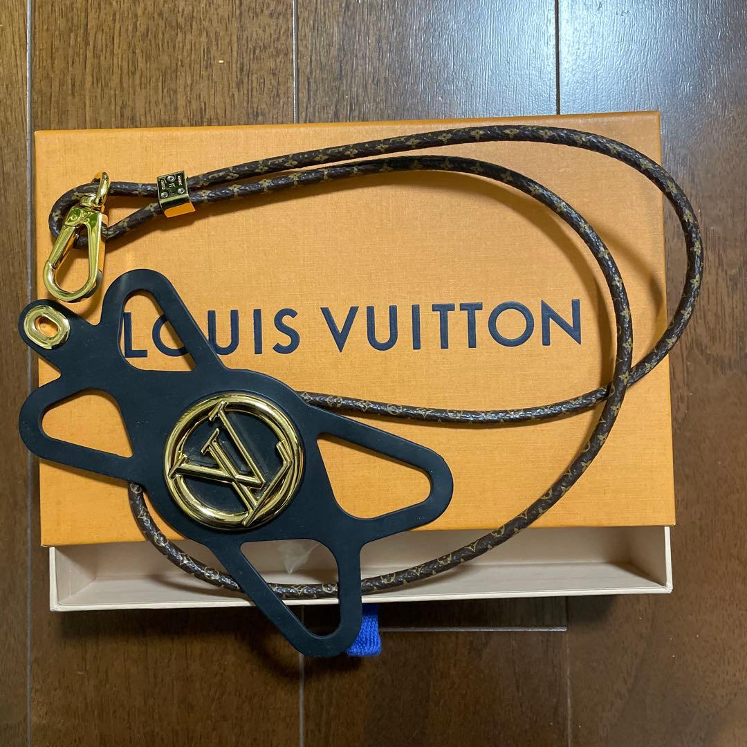 【美品】ルイヴィトン スマホ ネックストラップ ホルダー付き 楽天市場】【美品】ルイヴィトン 【LOUIS VUITTON】 M68382 フォン