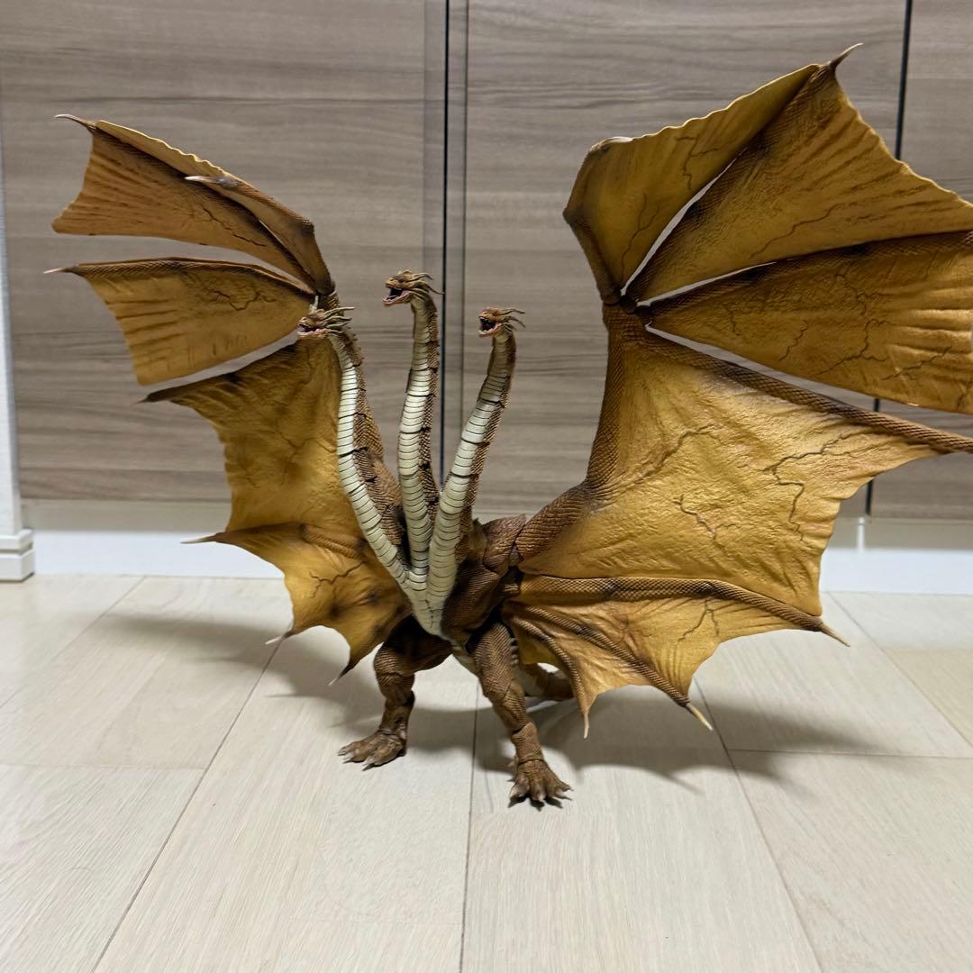 HIYA TOYS ハイヤトイズ キングギドラ 2019 - メルカリ