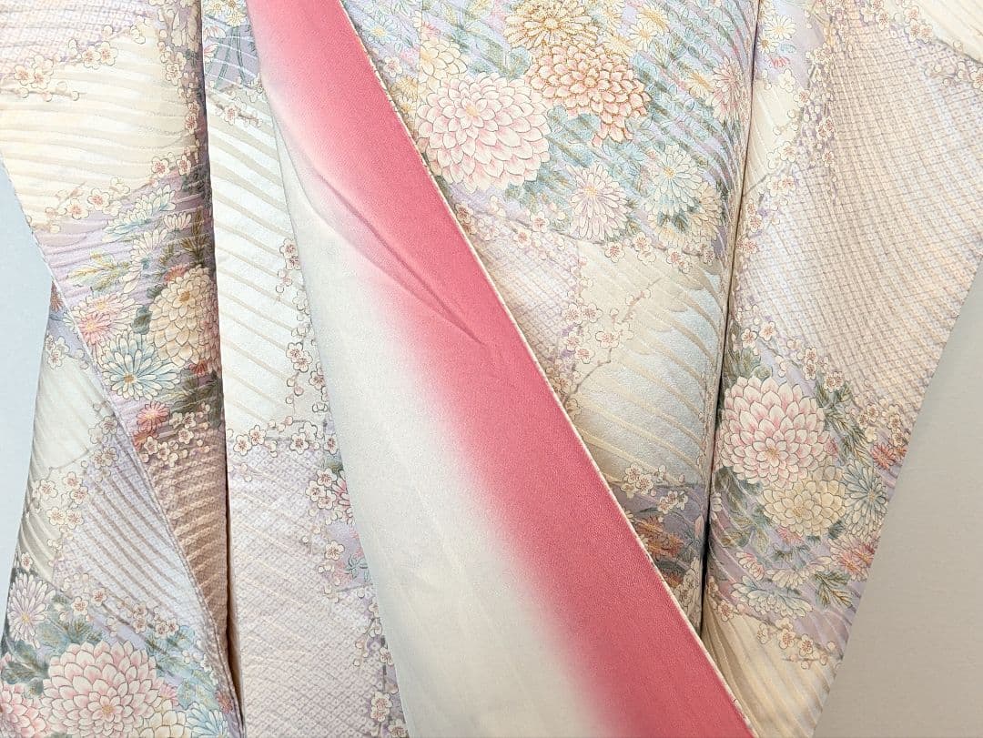 振袖フルセット 身丈161裄62 金彩 白系 逸品 成人式 - メルカリ