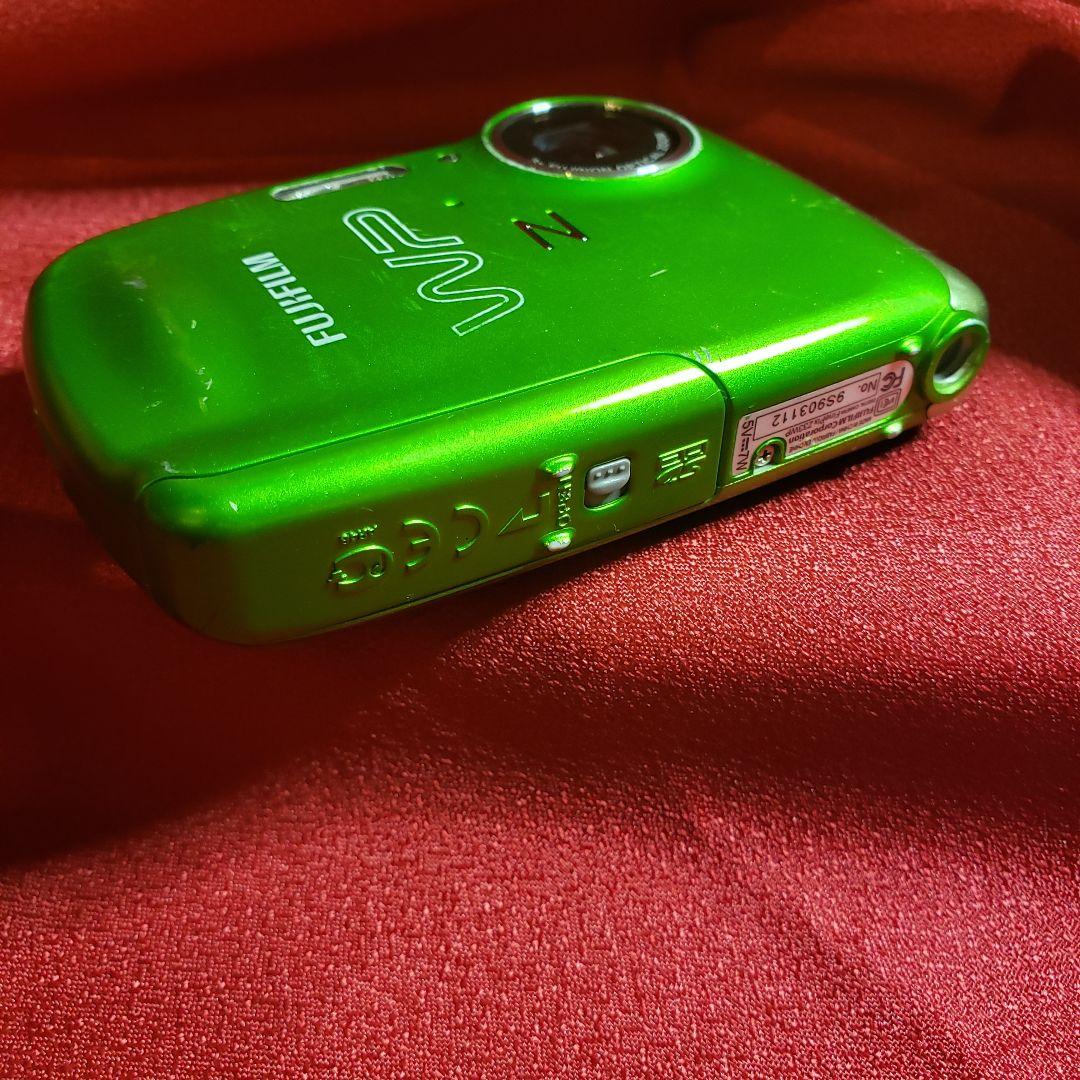 FinePix Z33WP デジカメ デジタルカメラ 緑 グリーン 防水 - メルカリ