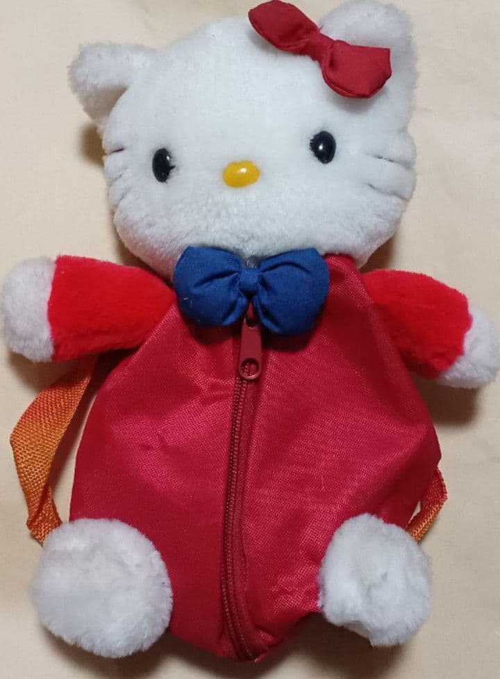 訳有り　サンリオ　SANRIO　ハローキティ　ぬいぐるみ　ミニリュック Amazon.co.jp: サンリオ(SANRIO) ハローキティ ぬいぐるみ付き キッズ