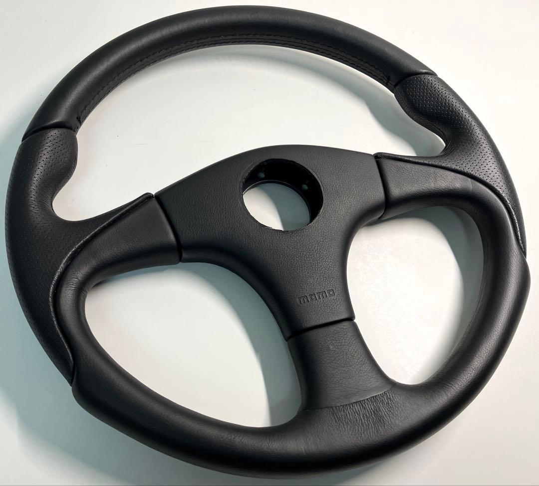 モモ MOMO ステアリング36cm/NARDI/ナルディ/ホーンボタン無し モモ MOMO ステアリング36cm/NARDI/ナルディ/ホーンボタン無し - メルカリ