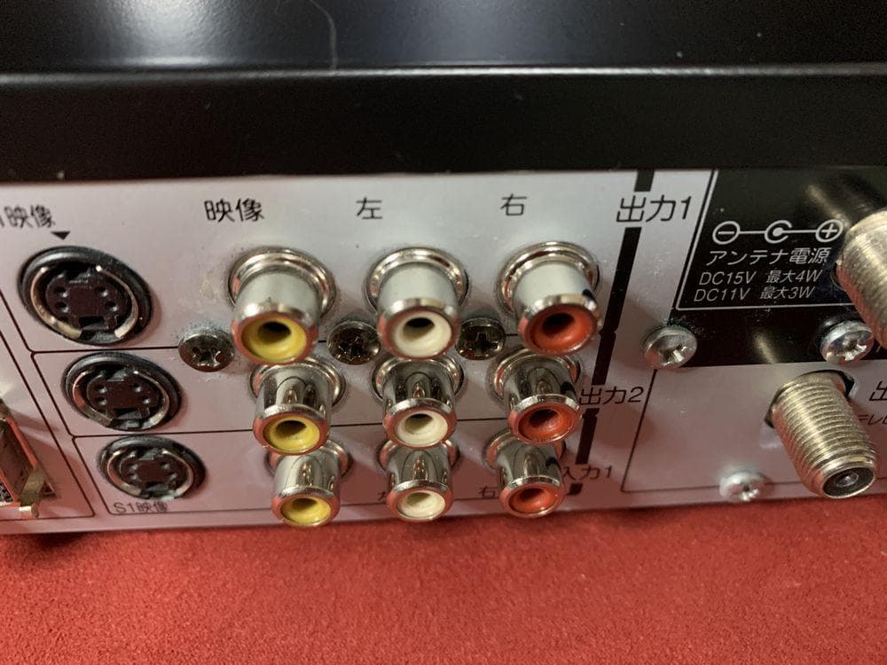 2TBファームウエア 東芝 RD-S303 2番組同時録画 内部清掃済み 訳あり