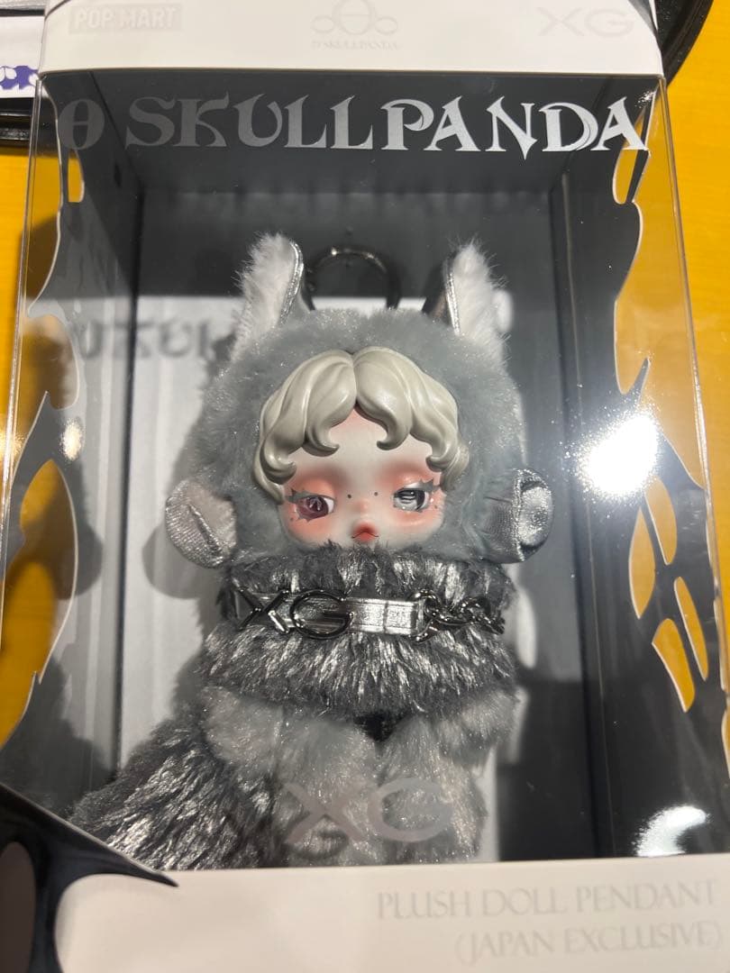 【本日発送】SKULLPANDA × XG ぬいぐるみペンダント SKULLPANDA × XG ぬいぐるみペンダント（日本限定） - POP MART (Japan)