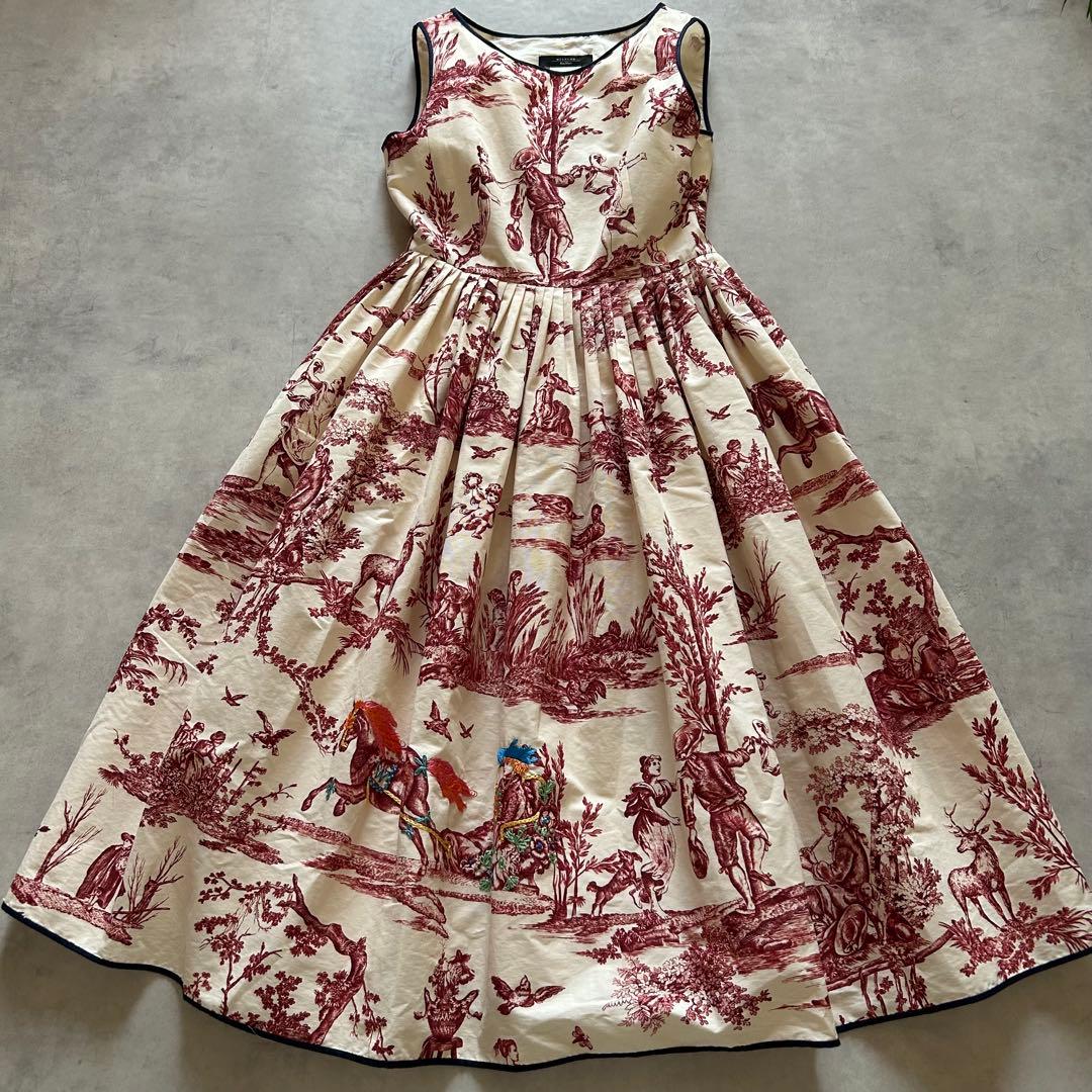 美品ウィークエンドマックスマーラ ノースリーブワンピース 刺繍絵画柄乗馬 ウィークエンド マックスマーラ」刺繍家とコラボしたアイテムが登場