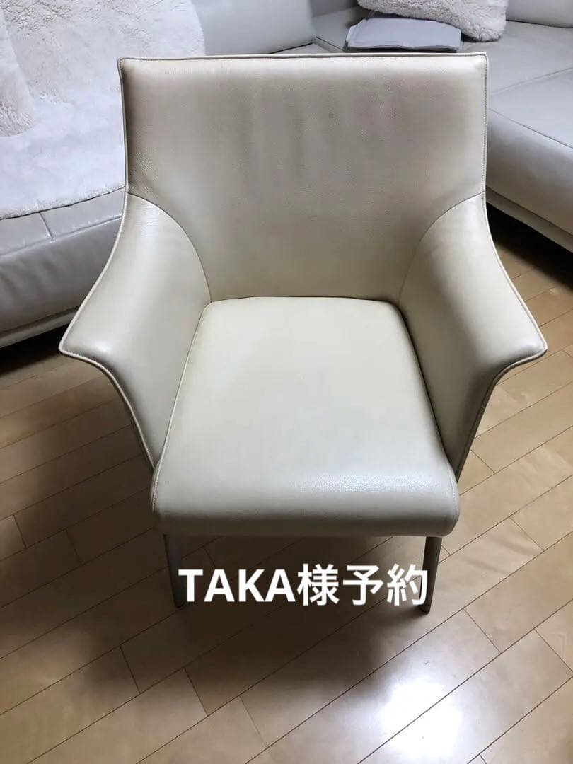 ロルフベンツ　ダイニングチェア　ベージュ色 ROLF BENZ（ロルフベンツ）ダイニングチェア「650」アメリカン