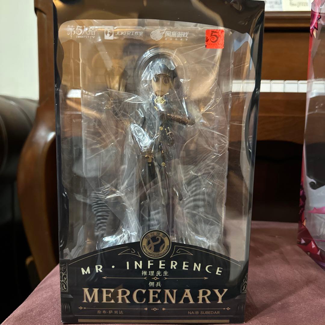 【新品】「第五人格」 即興推理シリーズ／傭兵(Mr.リーズニング) Identity V「第五人格 即興推理シリーズ-傭兵 （Mr. リーズニング
