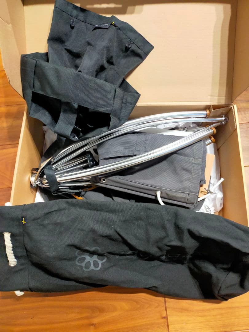 vaggaro スリーウェイ ベビーチェア vaggaro（ヴァガロ）｜持ち運びやすい折りたたみスリーウェイ ベビー