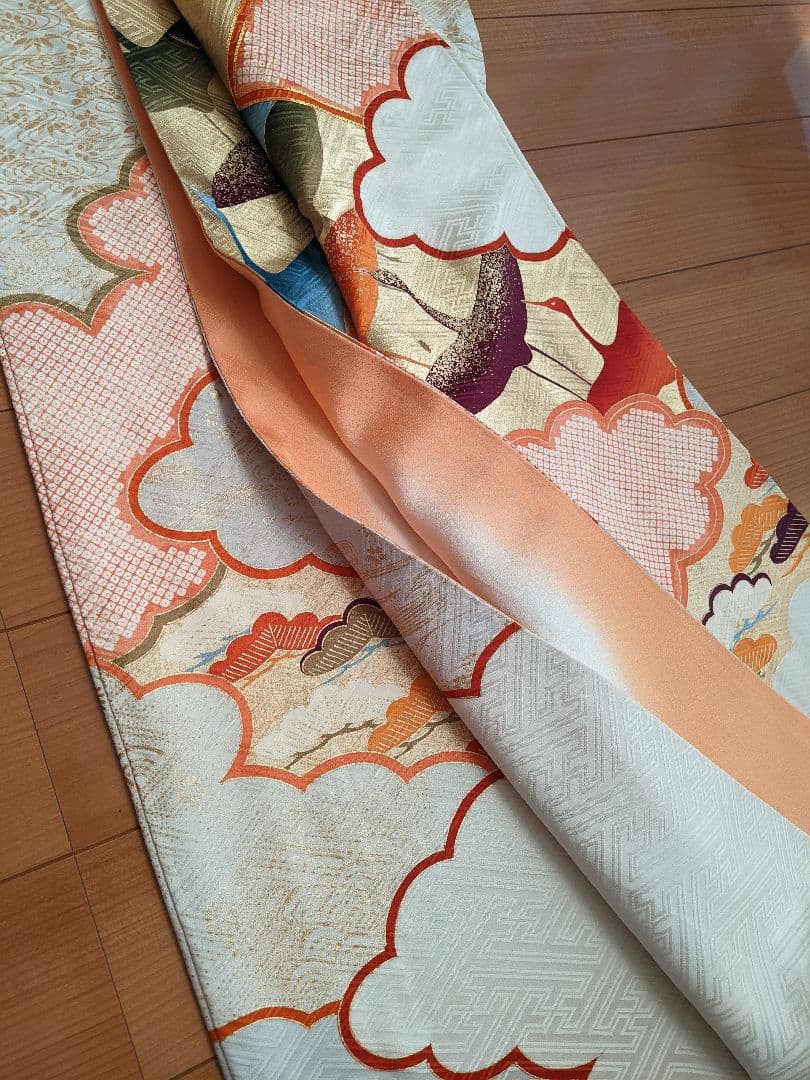 ✨特選お誂え お振袖【駒刺繍 雲取り飛鶴文 金彩 正絹】結婚