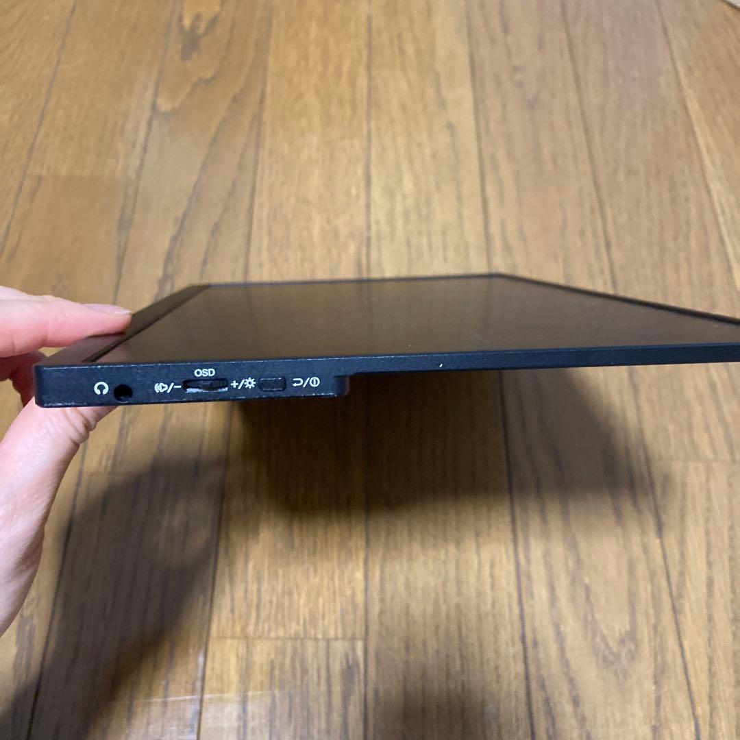 カーボンファイバー調 モニター台 USB-C接続