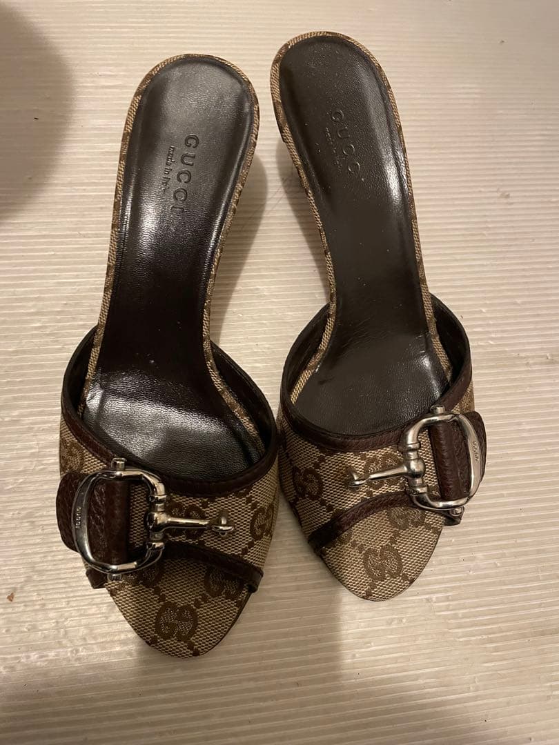 GUCCI ホースビットパンプス GGキャンバス ミュール 約21.5cm ✨箱付き GUCCI グッチ ホースビット スエード パンプス ブラック21.5