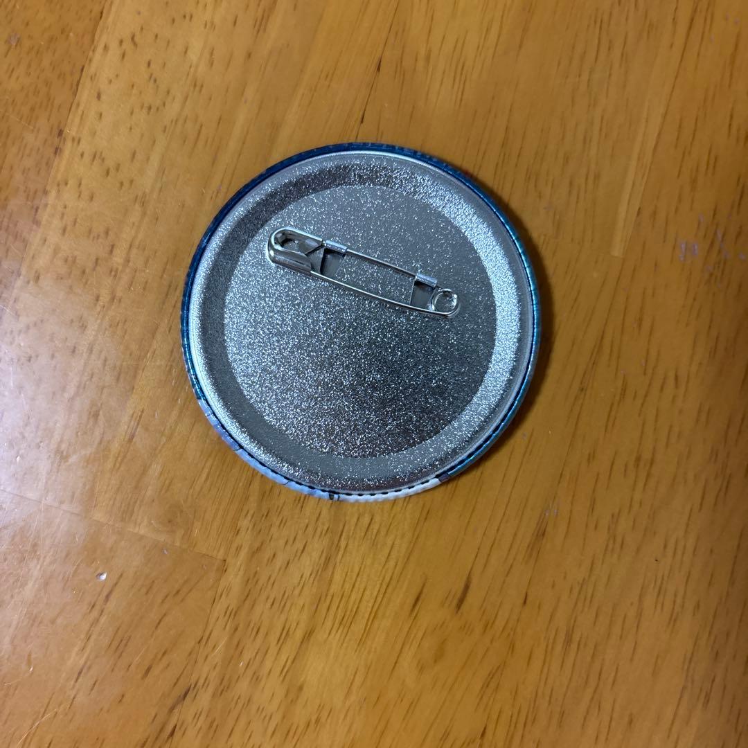 呪術廻戦ホログラムキャラバッジコレクション 真人 - メルカリ