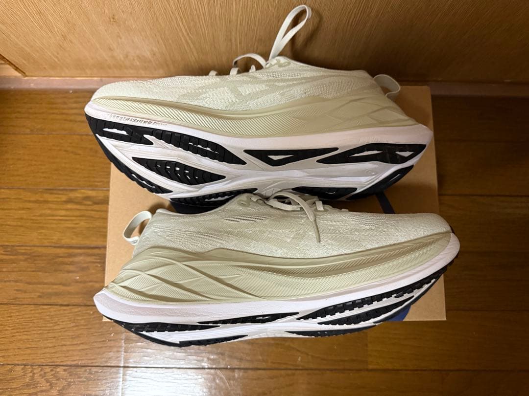 アシックス　スーパーブラスト2 26.5cm