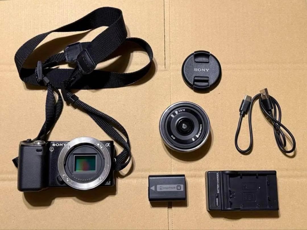 SONY α NEX-5 ミラーレス一眼カメラ+レンズSEL16F28 (1-9 ソニー、「NEX-5」ダブルレンズにゴールドを追加 - 価格.com