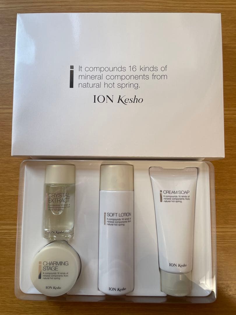 イオン化粧品 チャーミング美セット 新品未使用 - メルカリ