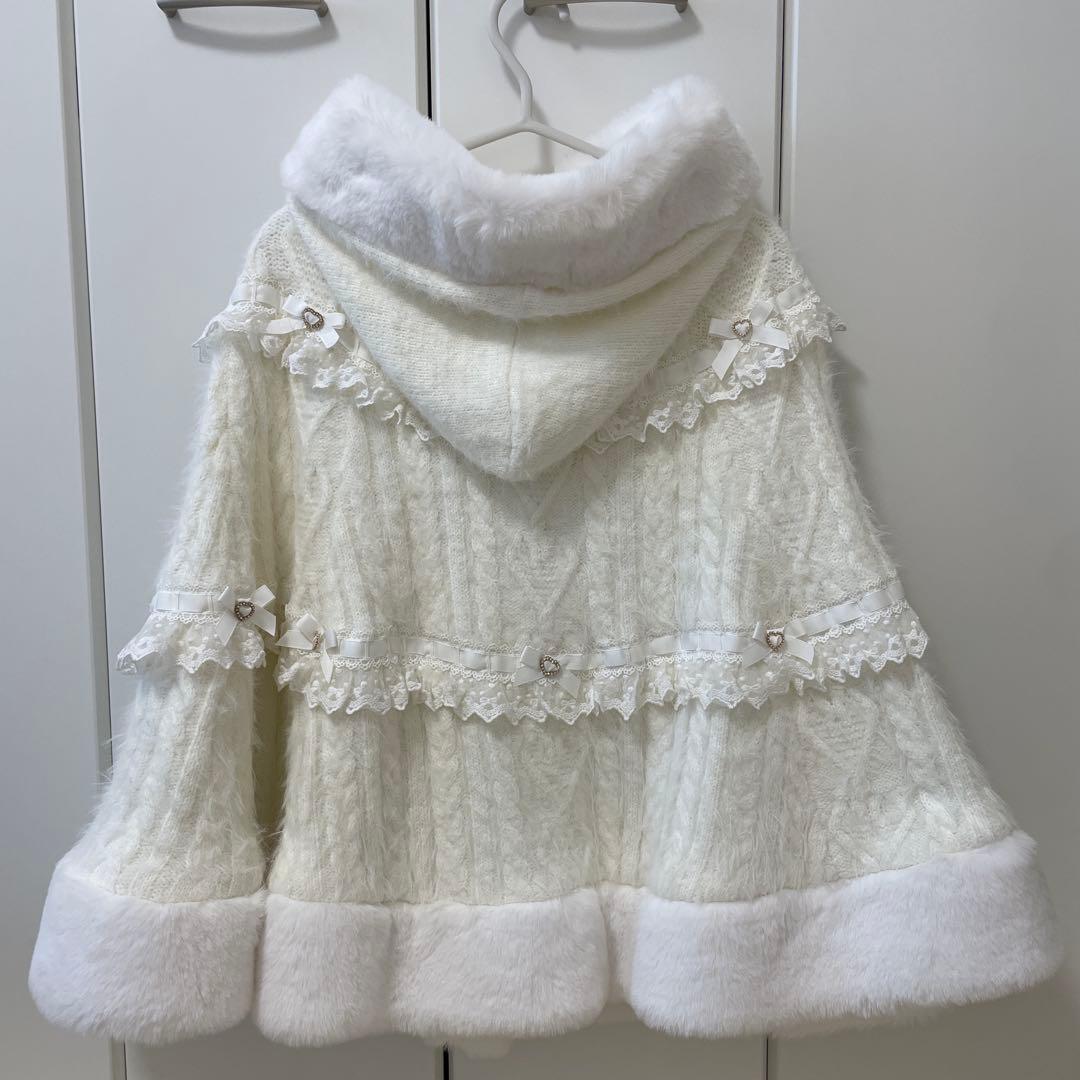 LIZLISA ミルフィーユレースポンチョ - メルカリ