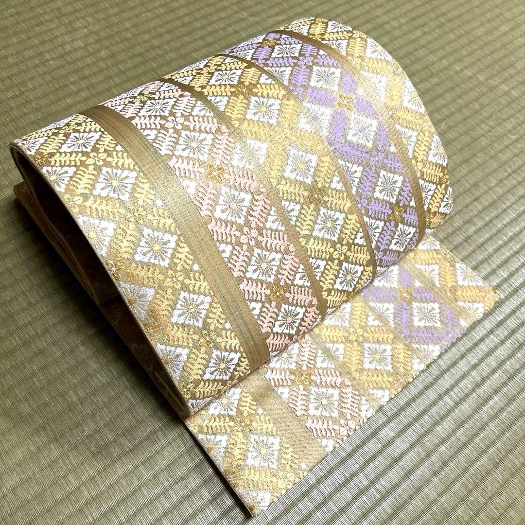 正絹　袋帯《刺繍　花亀甲　ライン》