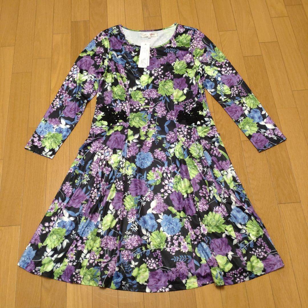 Super Beauty 花柄ワンピース ＬＬサイズ　新品 ラスト1点】【アウトレットセール 50％OFF】スーパービューティー