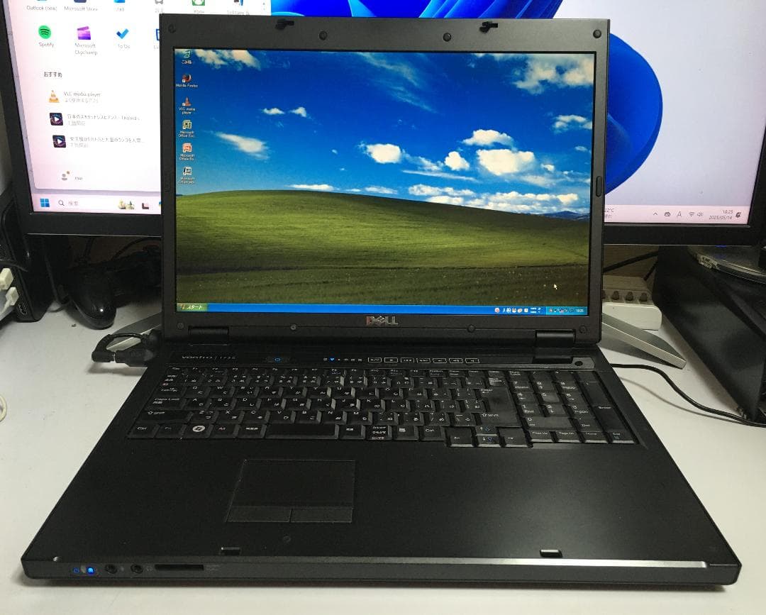 DELL Vostro 1720 WindowsXP - メルカリ