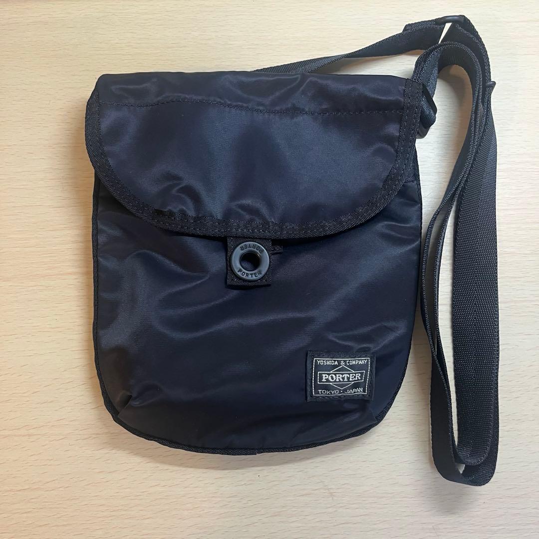 【美品】PORTER ポーターフレーム ショルダーバッグ　ブラック FRAME（PORTER） ポーター フレーム ショルダーバッグ 690-17850