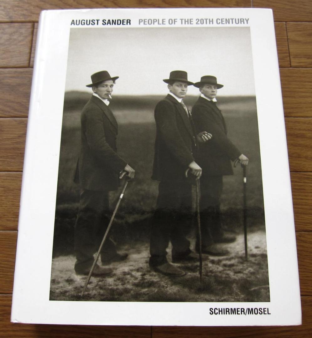 アート・デザイン・音楽 August Sander People of the 20th Century August Sander's People of the 20th Century | Yale University Art