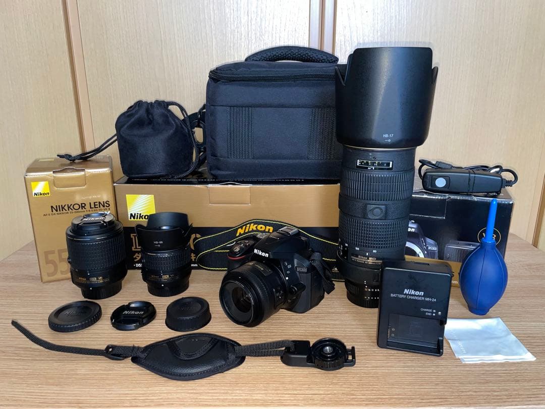 Nikon D5300 デジタル一眼レフカメラ ダブルズームキット2 +レンズ他 Amazon | Nikon デジタル一眼レフカメラ D5300 ダブルズームキット2