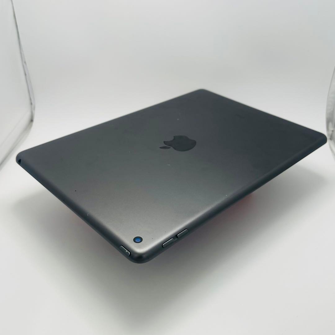 C 85% iPad第9世代 256GB シルバー Wi-Fi 本体 - メルカリ
