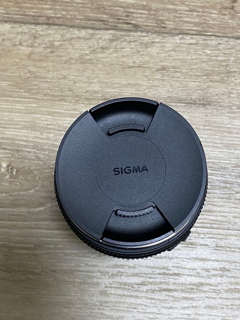 SIGMA 18-250mm F3.5-6.3 DC OS HSM ズームレンズ