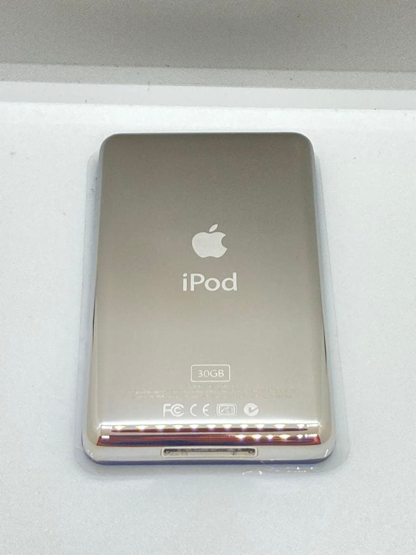 iPod classic 第5世代 30GBからSD256GB 赤 レッド - メルカリ