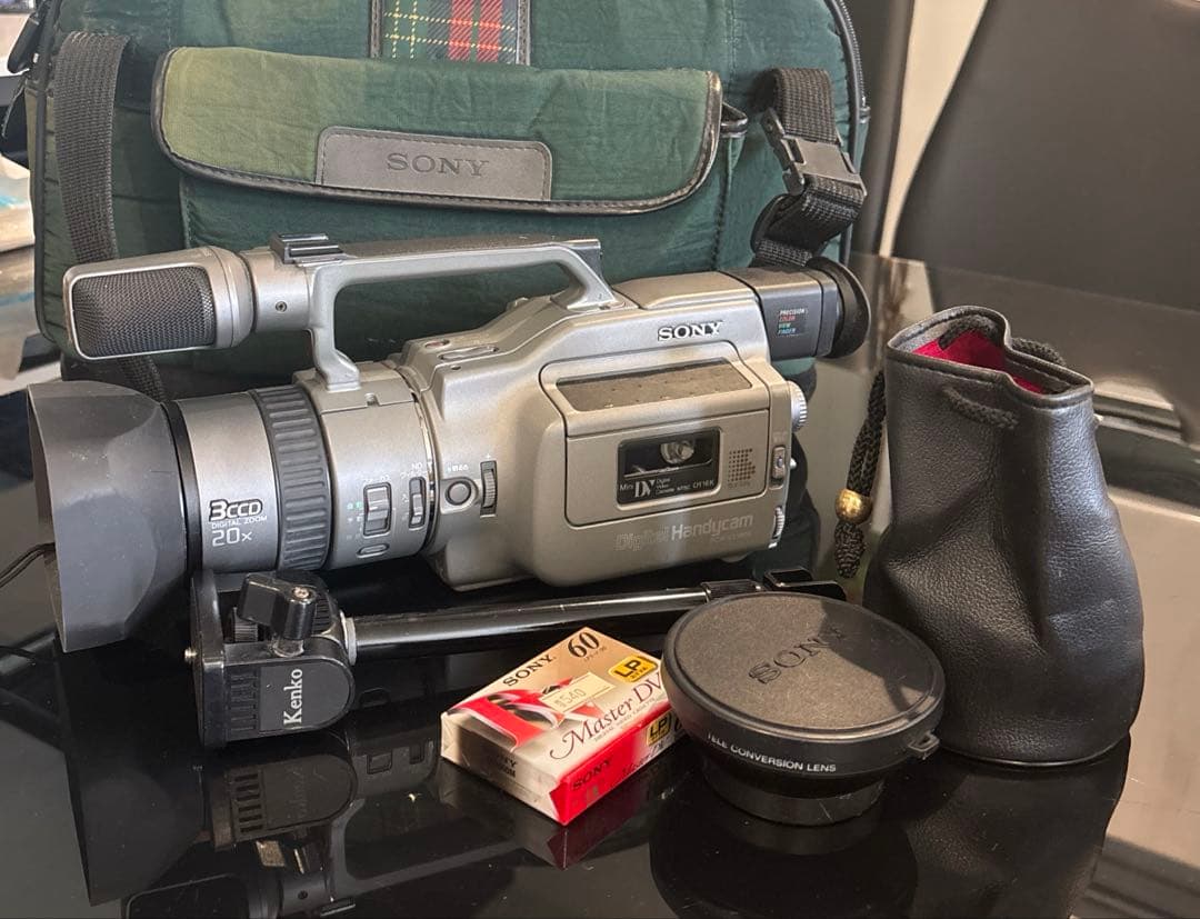 ジャンク品】SONY DCR-VX1000 デジタルビデオカメラレコーダー IM] ジャンク SONY デジタル ビデオ カメラ レコーダー DCR-VX1000