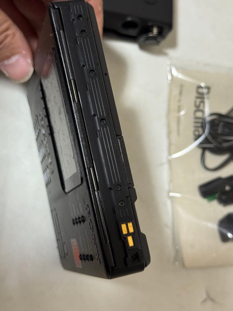 訳あり品 d-350 ソニー ディスクマン 電源OK 読み込むが止まる為