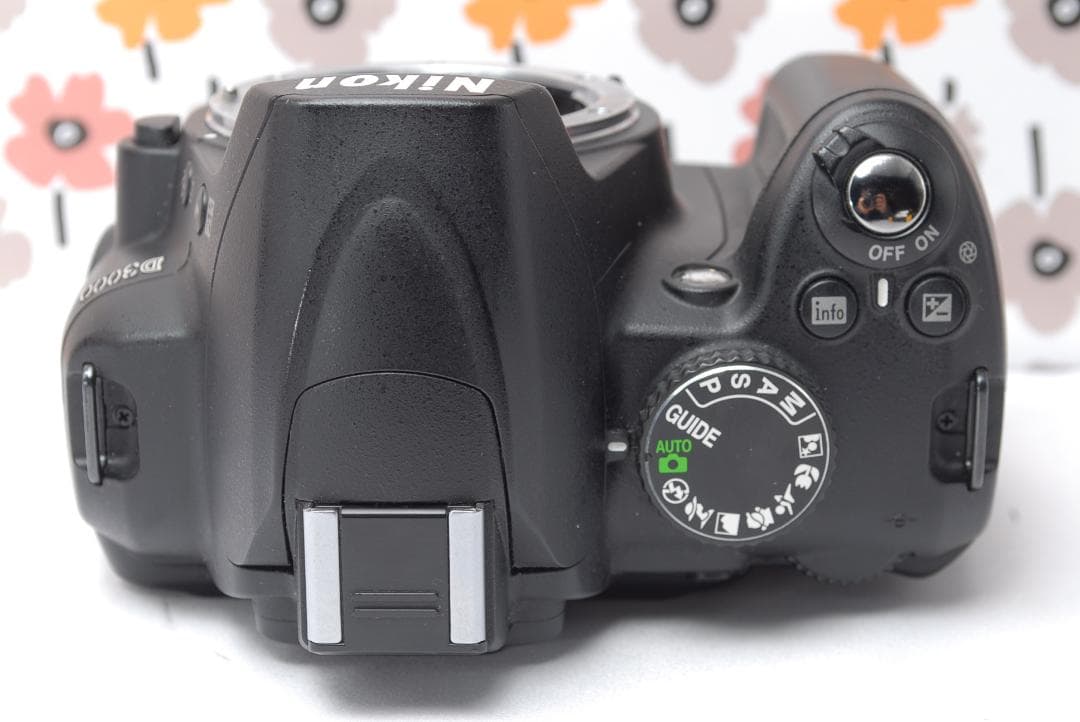 ❤Nikon D3000❤一眼レフカメラ❤卒業式の晴れ舞台に❤撮影基本セット