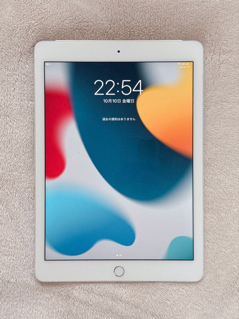 iPad Air 2 シルバー 128GB Wi-Fi + Cellular Apple iPad Air 2nd Gen A1566 128GB 9.7