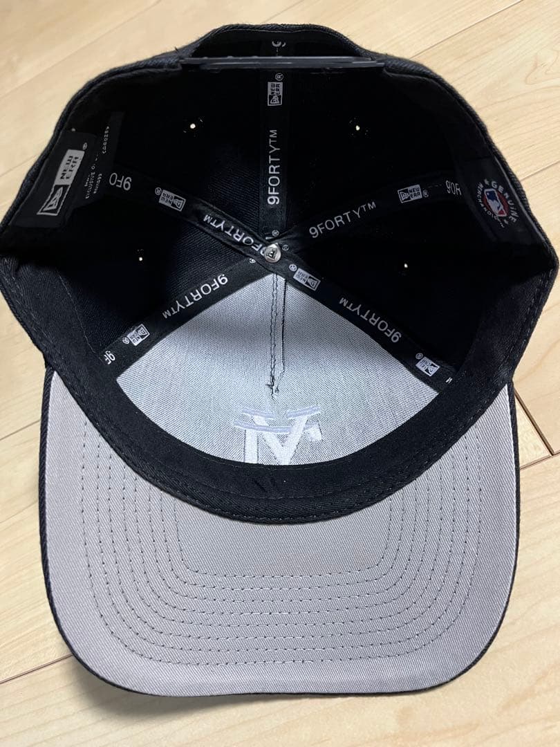 最終価格】ニューエラ ドジャース LA逆ロゴ 9FORTY ブラック×ホワイト